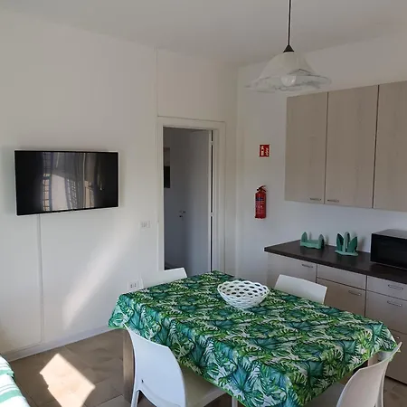 Apartment Giglio Selvatico Torre San Giovanni